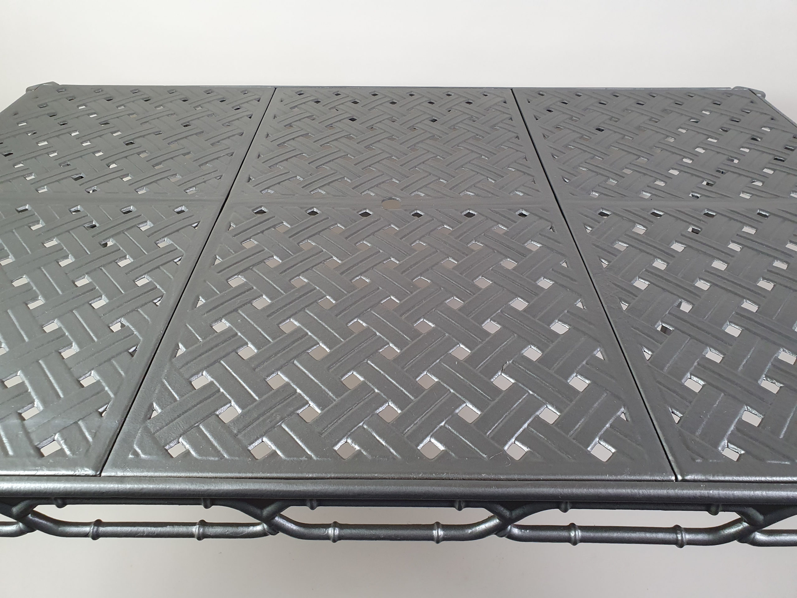 1970s faux bamboo aluminium Table with 6 Chairs, inspired by Brown Jordan in the Chinese Chippendale style