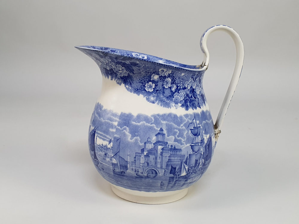 19th century Wedgwood Etruria blue and white Jug