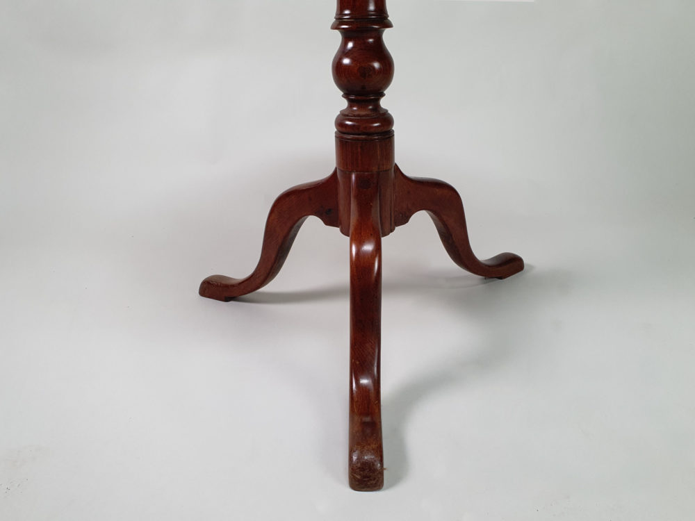 19th century antique circular mahogany dish and snap top Wine Table