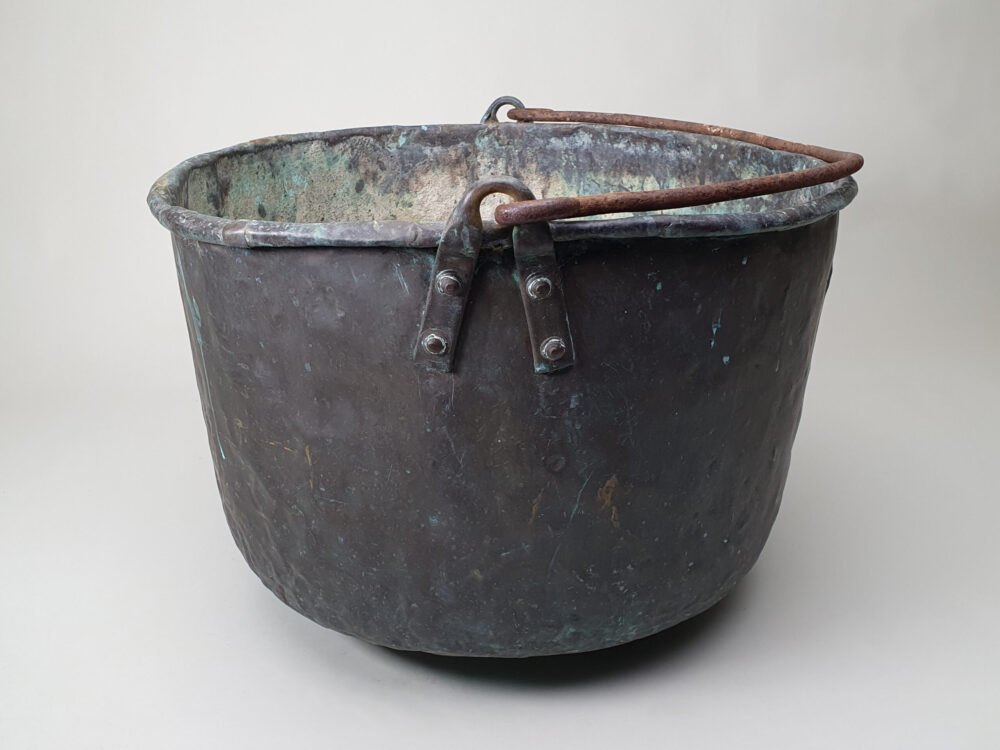 19th century antique copper Planter or Log Basket with handle