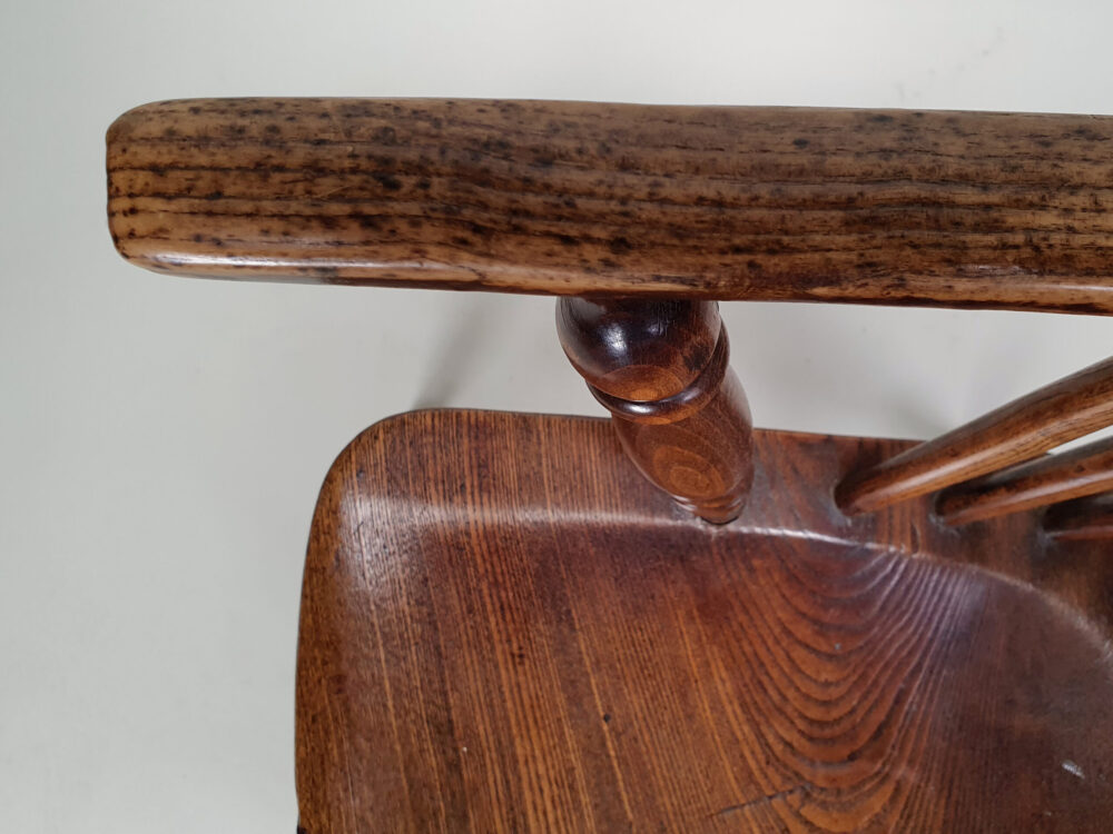 19th century English antique ash and elm Windsor high back Arm Chair