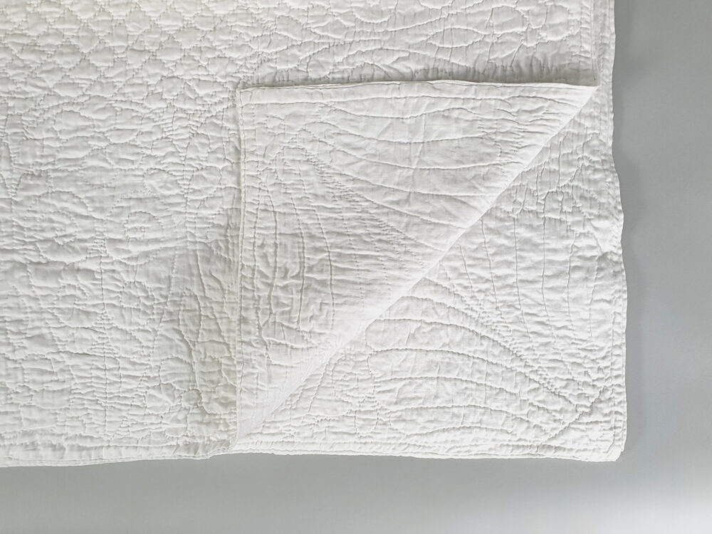 19th century white whole cloth Durham antique Quilt
