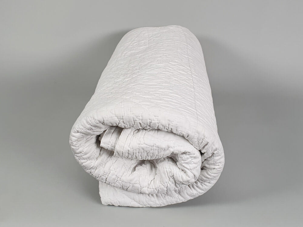 19th century white whole cloth Durham antique Quilt