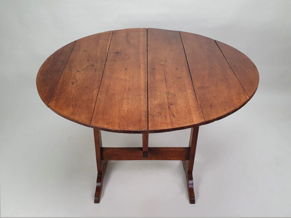 19th century wine tasting Vendage or Vgneron antique Table