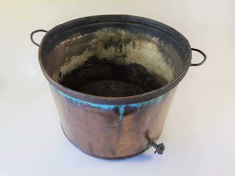 Copper Log Basket