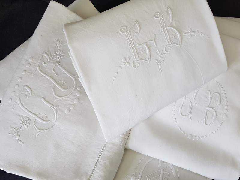 Individual White Monogrammed Cotton Sheets