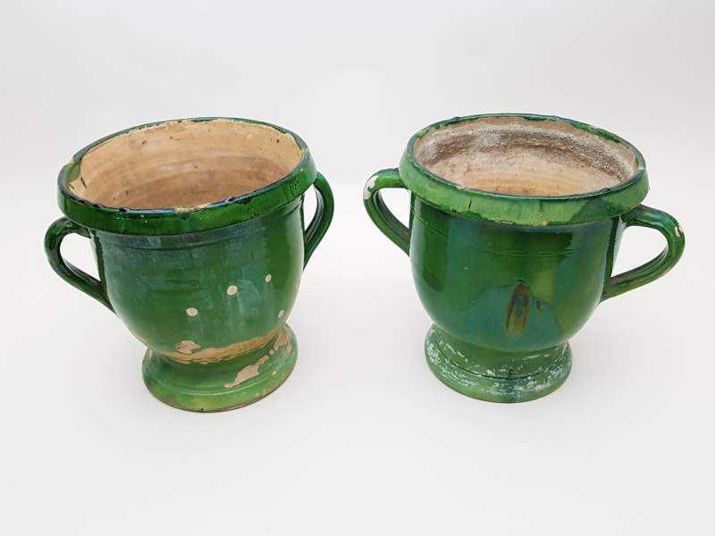 Pair of Castelnauday Urns