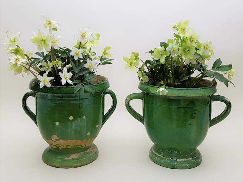 Pair of Castelnauday Urns