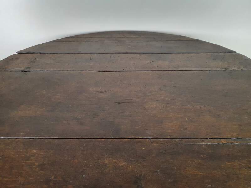 18th century rustic French oak Table with drop leaf sides
