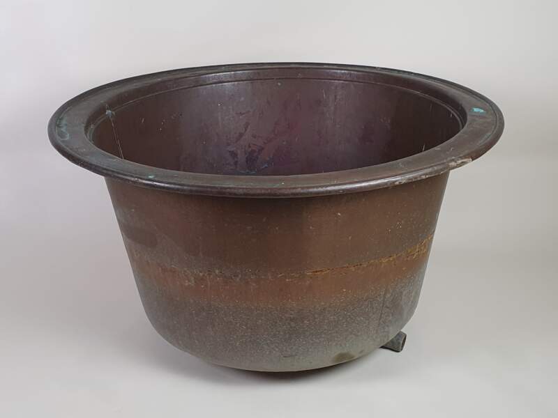Large Dutch copper, ideal as a Log Basket