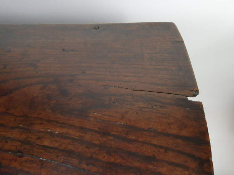 English 17th century  oak Gate Leg Table