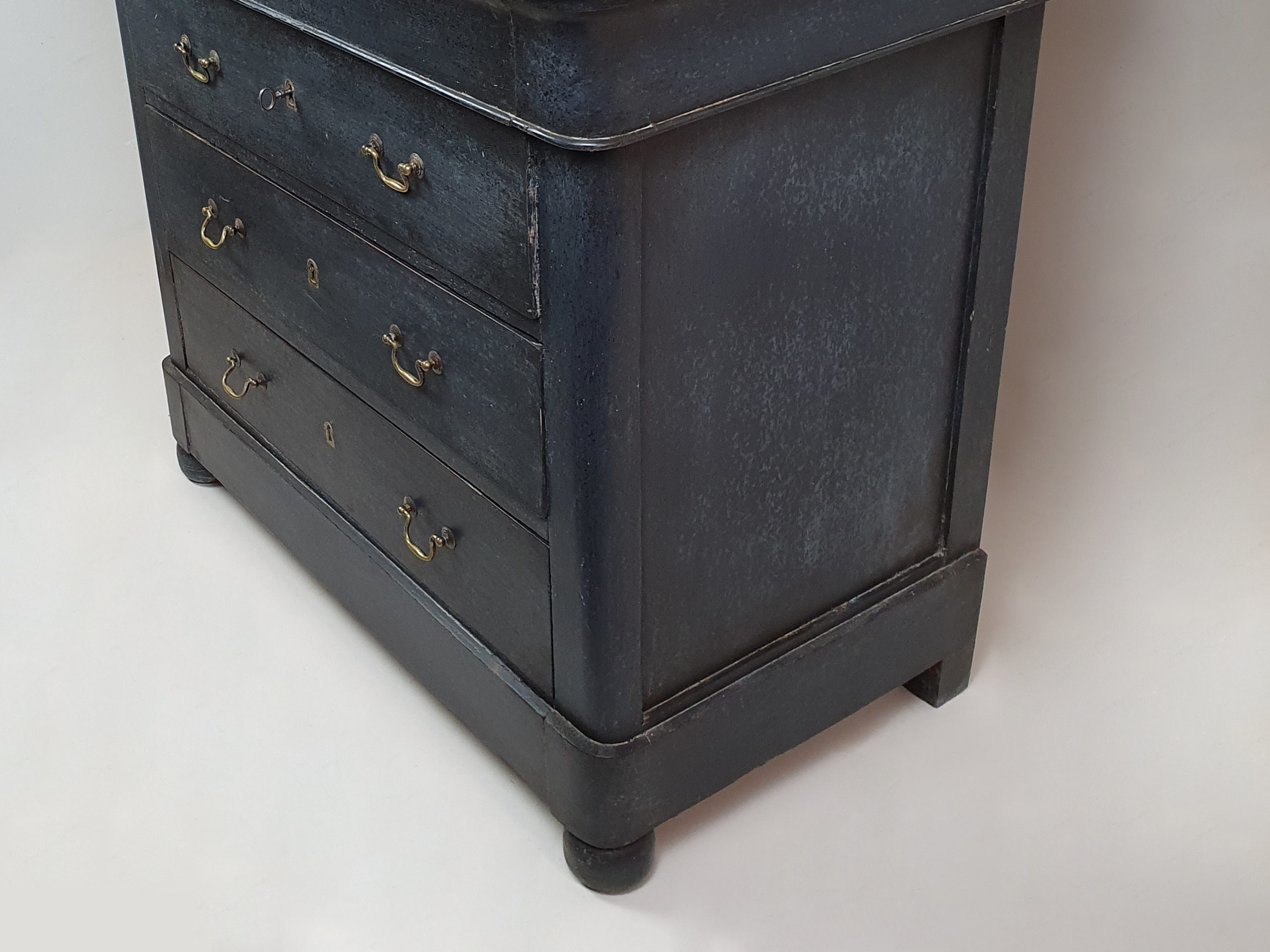 Petite Napoleon III Chest of Drawers with original grey granite top