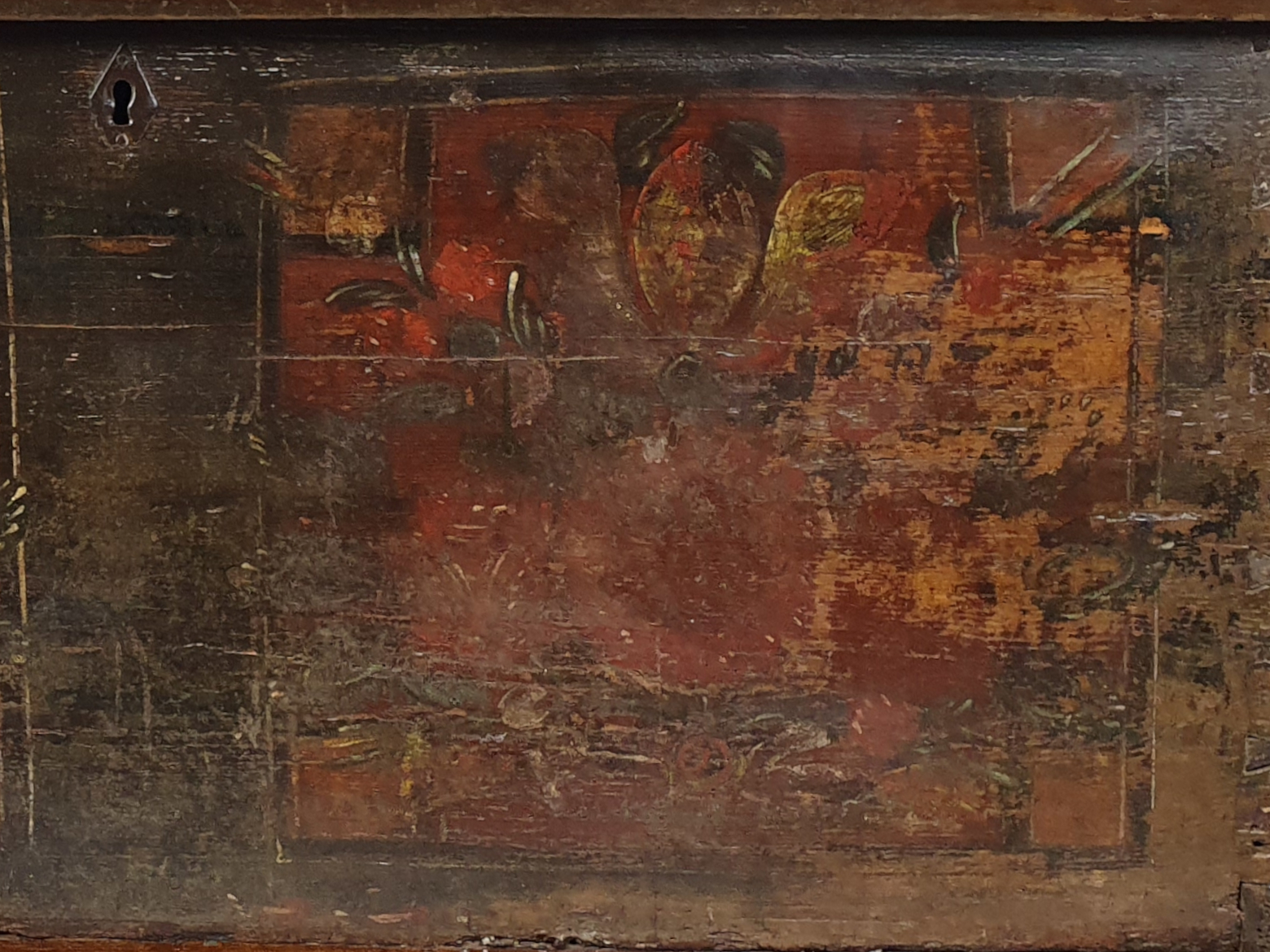 Normandy coffer with folk art design and original paint