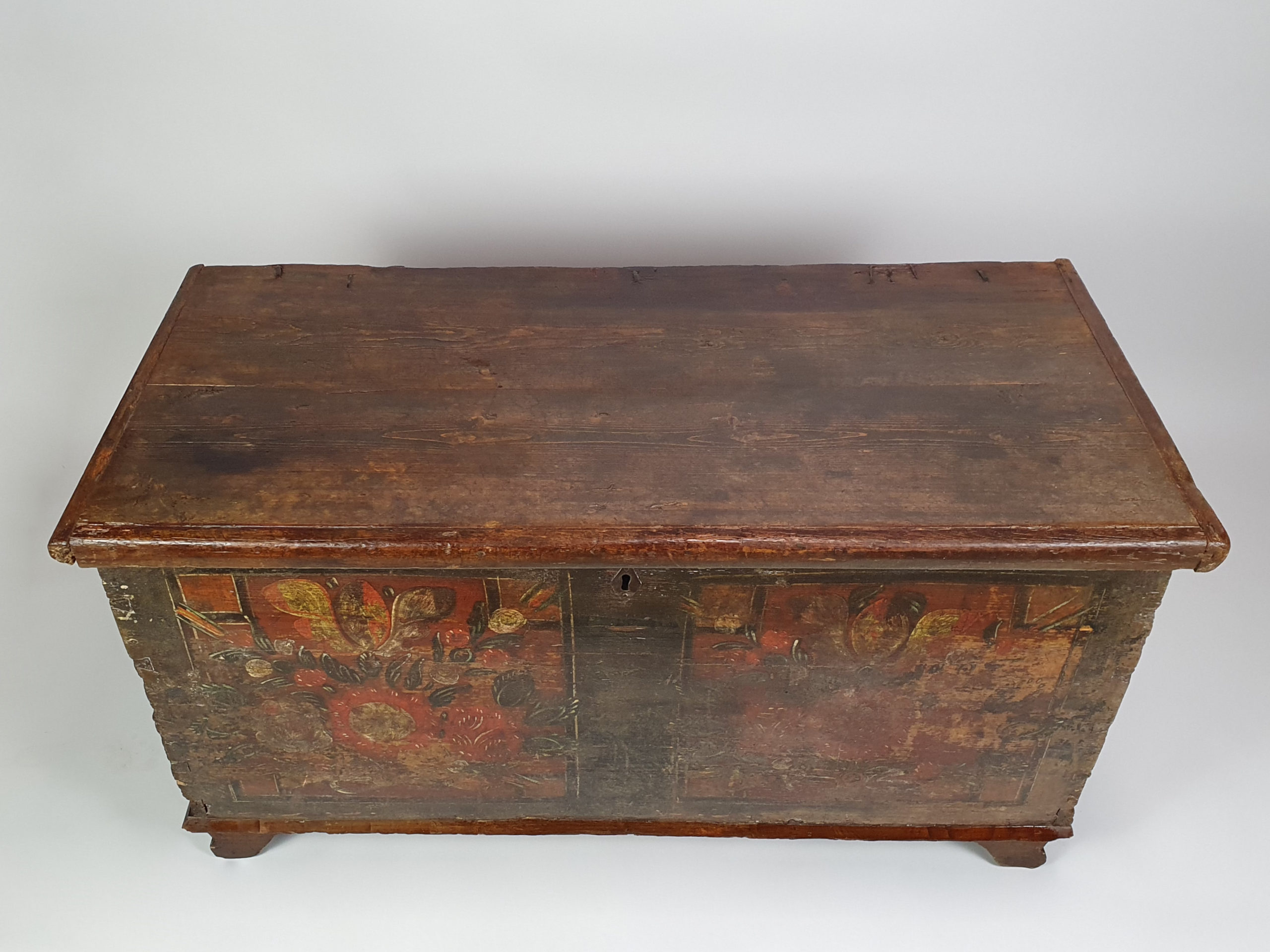 Normandy coffer with folk art design and original paint