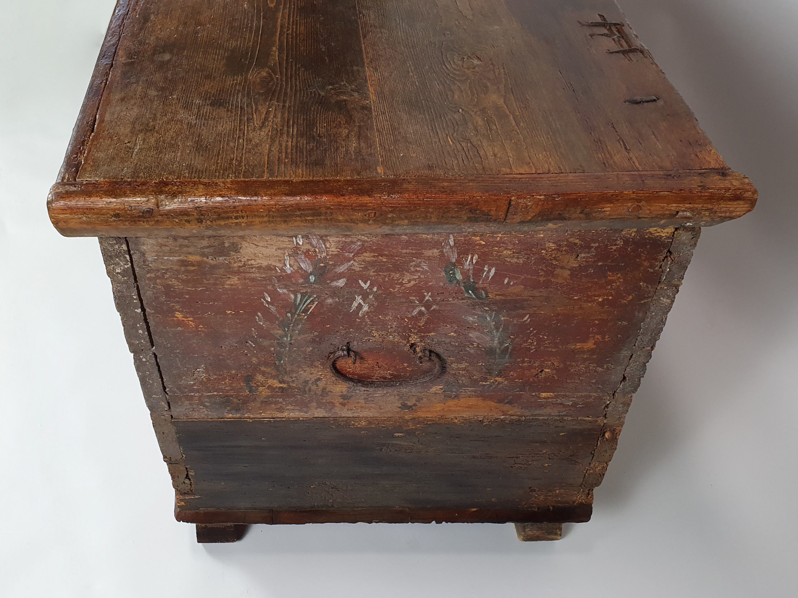 Normandy coffer with folk art design and original paint
