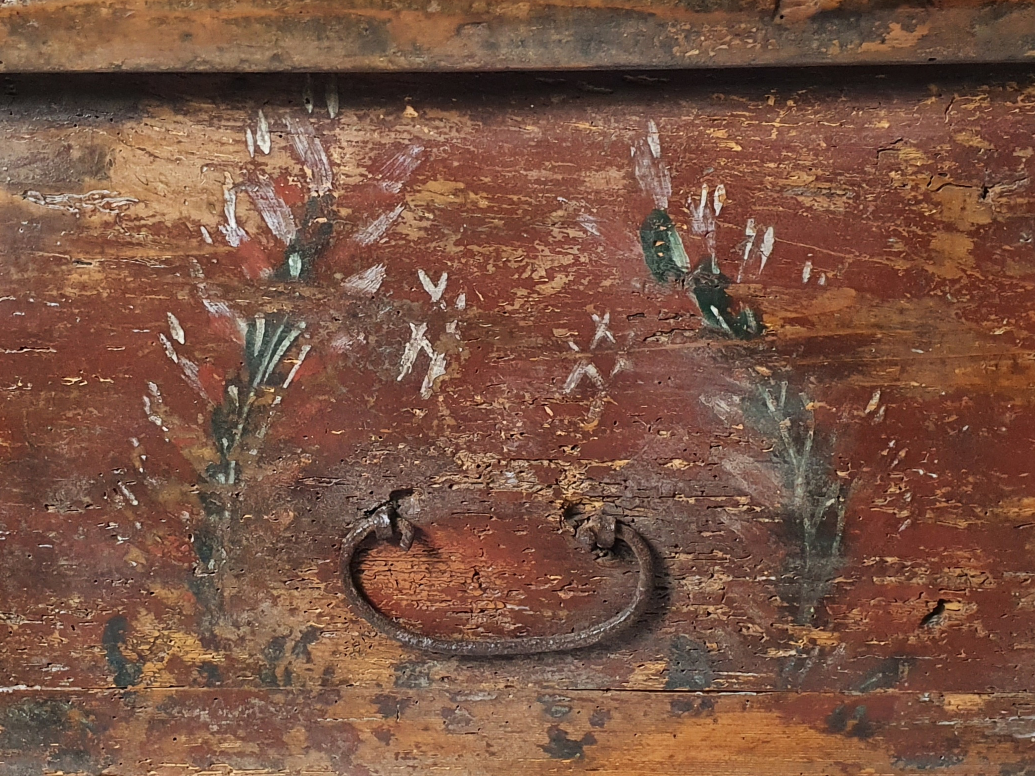 Normandy coffer with folk art design and original paint