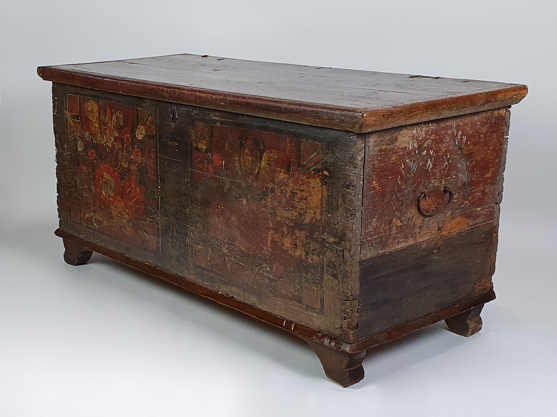 Normandy coffer with folk art design and original paint