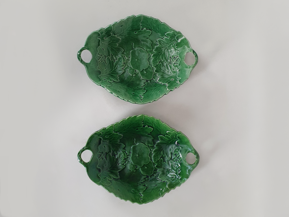 A pair of green Majolica antique Platters or Serving Plates