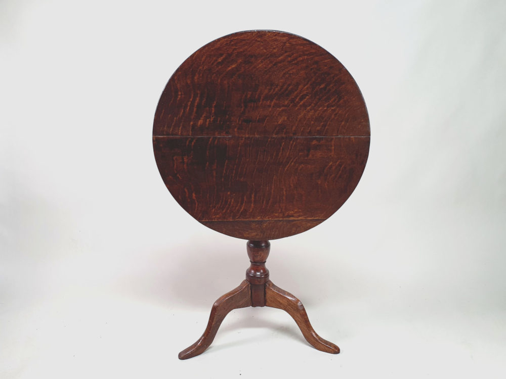 Antique Georgian tiger oak Tilt Top Table