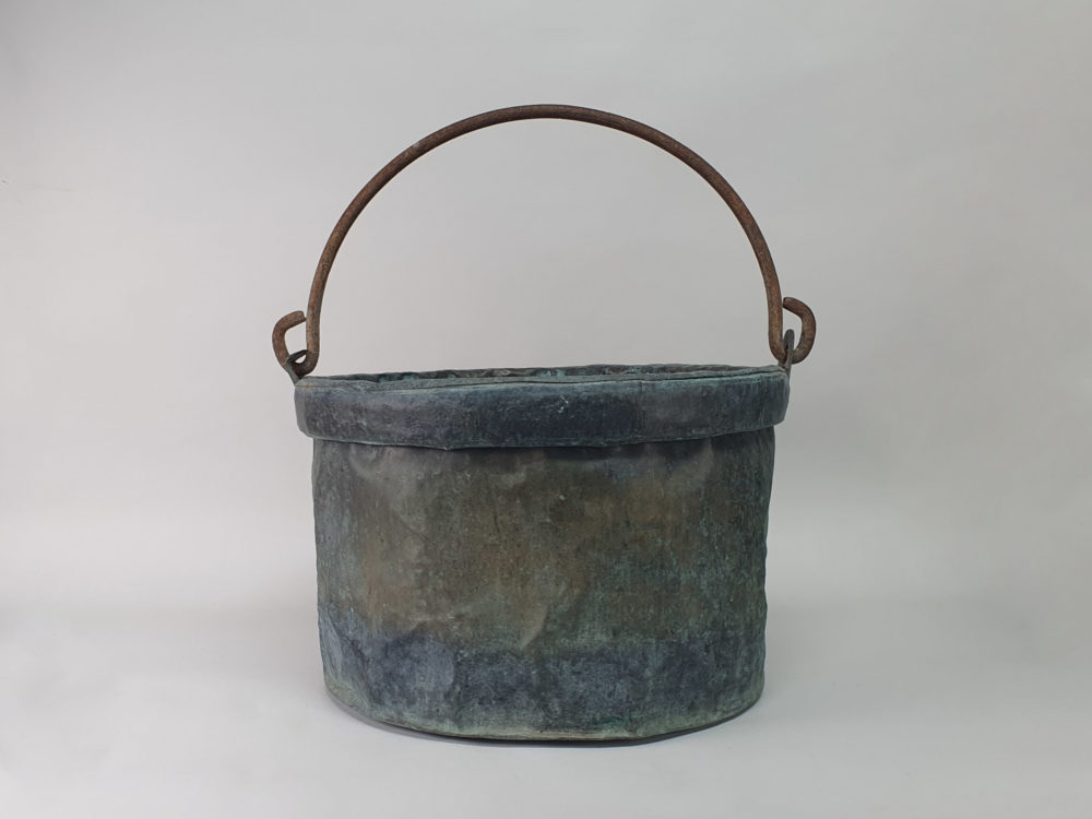 Antique early 19th century Copper Bucket with handle