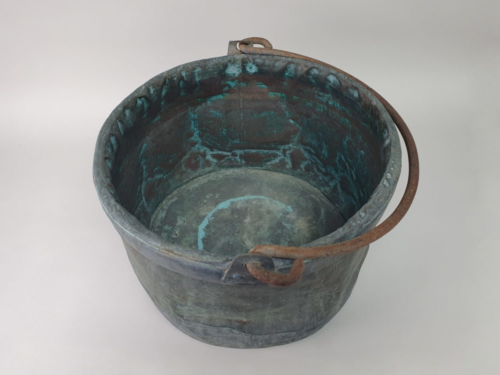 Antique early 19th century Copper Bucket with handle
