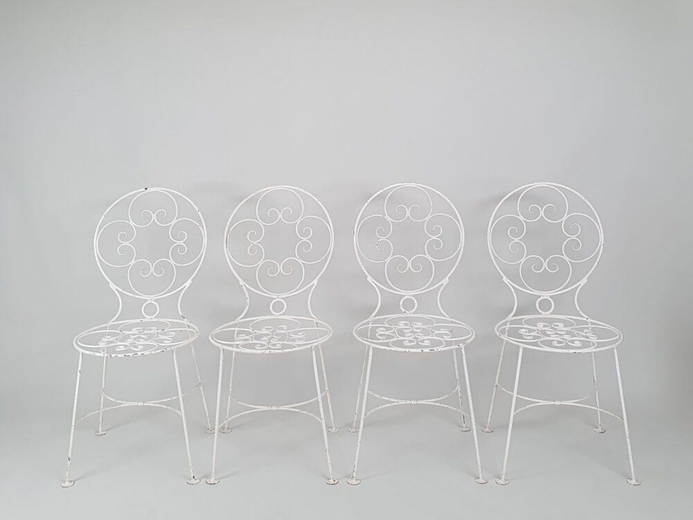 Antique garden furniture set - Table & 4 Chairs in original white paint