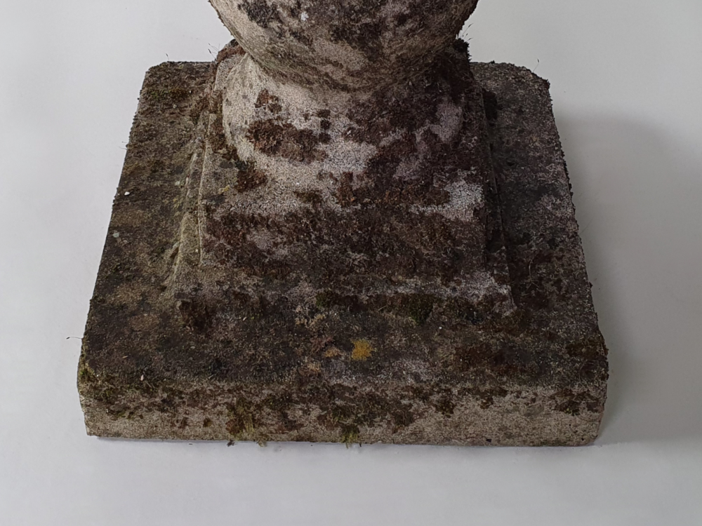 Antique garden ornament Bird Bath