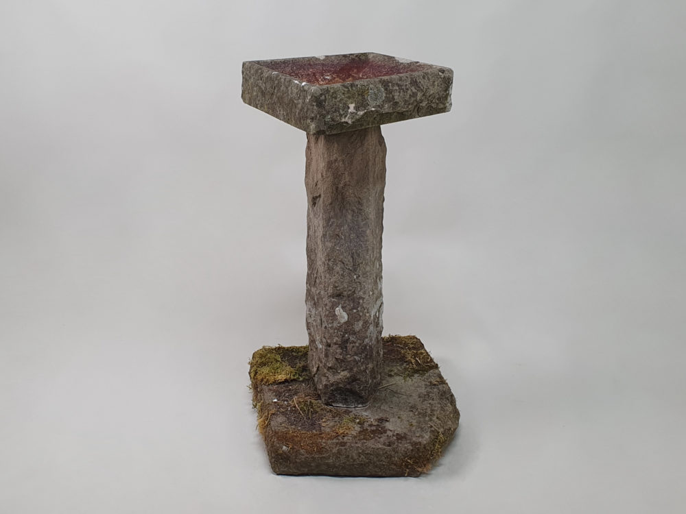 Antique garden stone Bird Bath Ornament