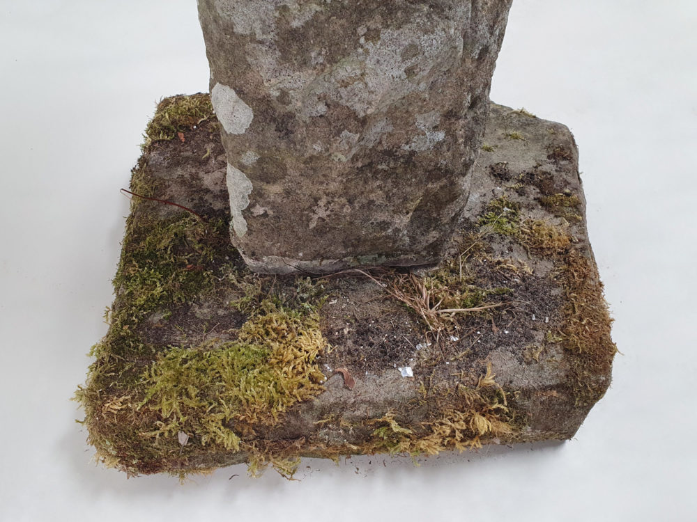 Antique garden stone Bird Bath Ornament
