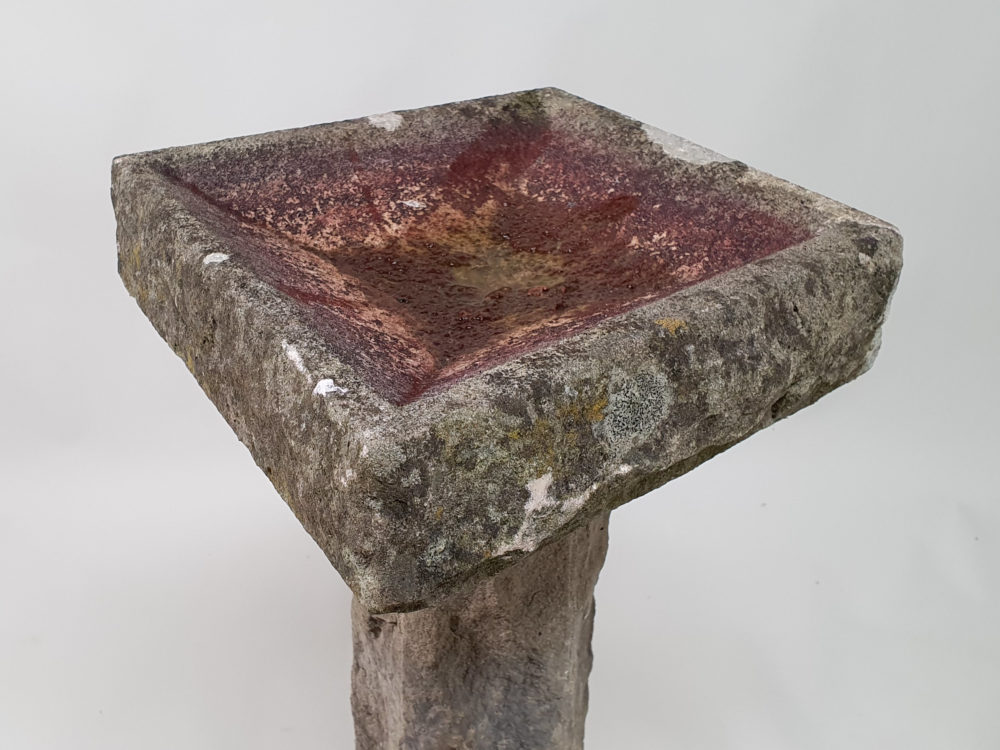 Antique garden stone Bird Bath Ornament
