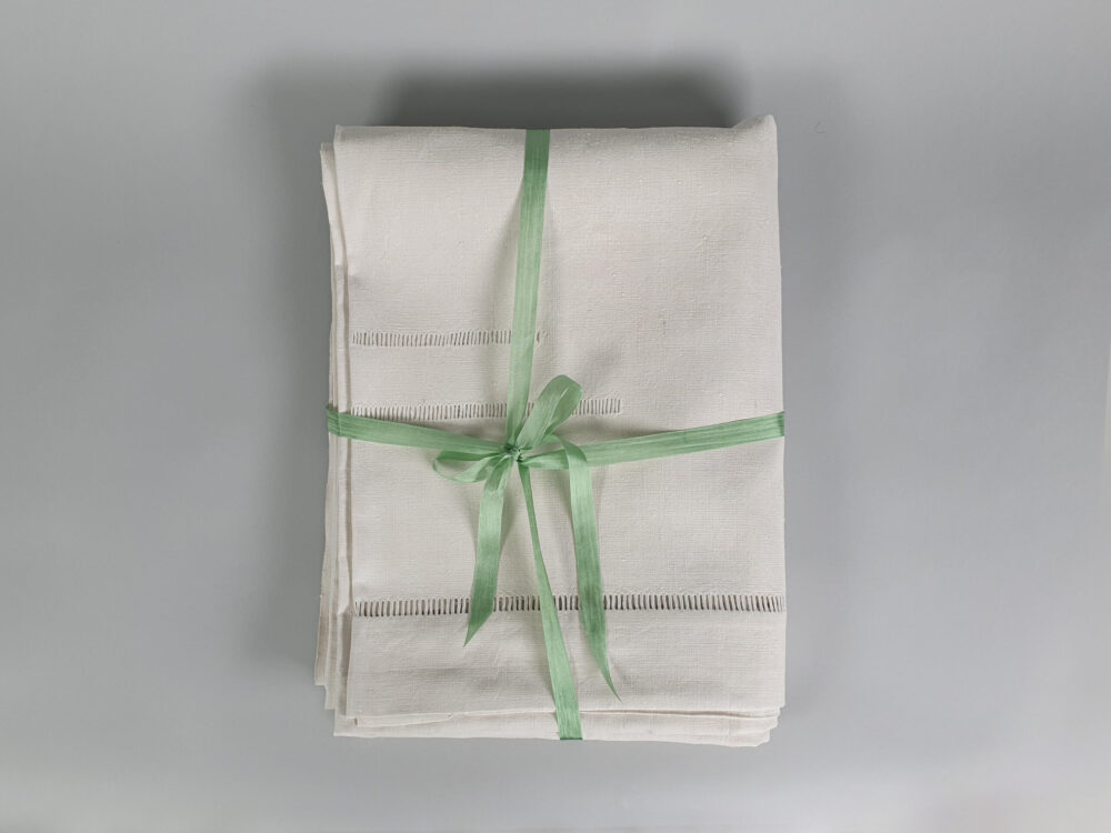 Antique linen French Sheet with latticework detailing