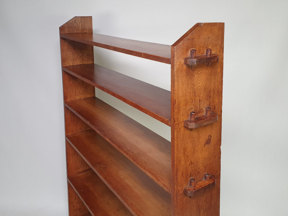 Antique oak standing open Bookcase with pegged sides