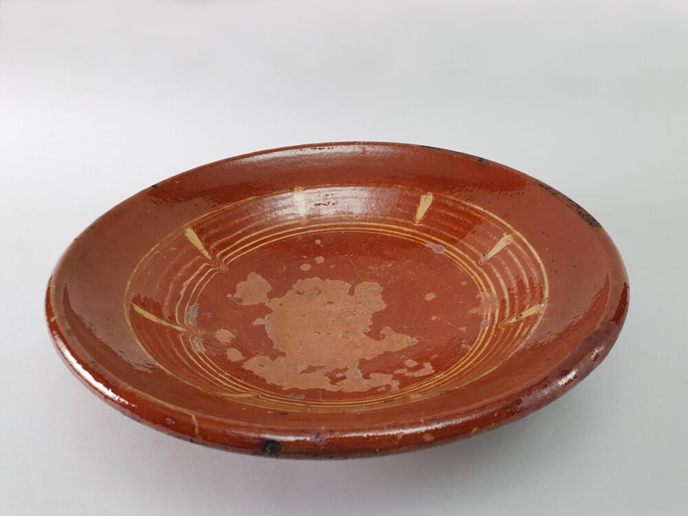Antique slipware pottery Charger