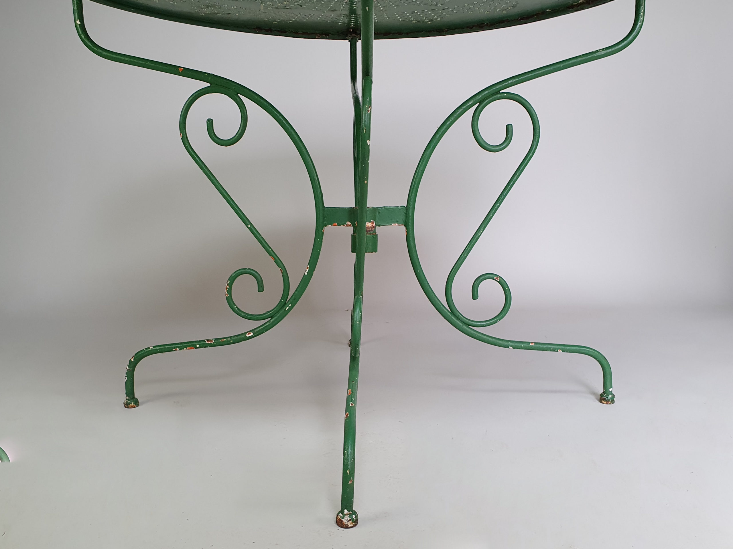 Circular green mid century cast iron Garden Table