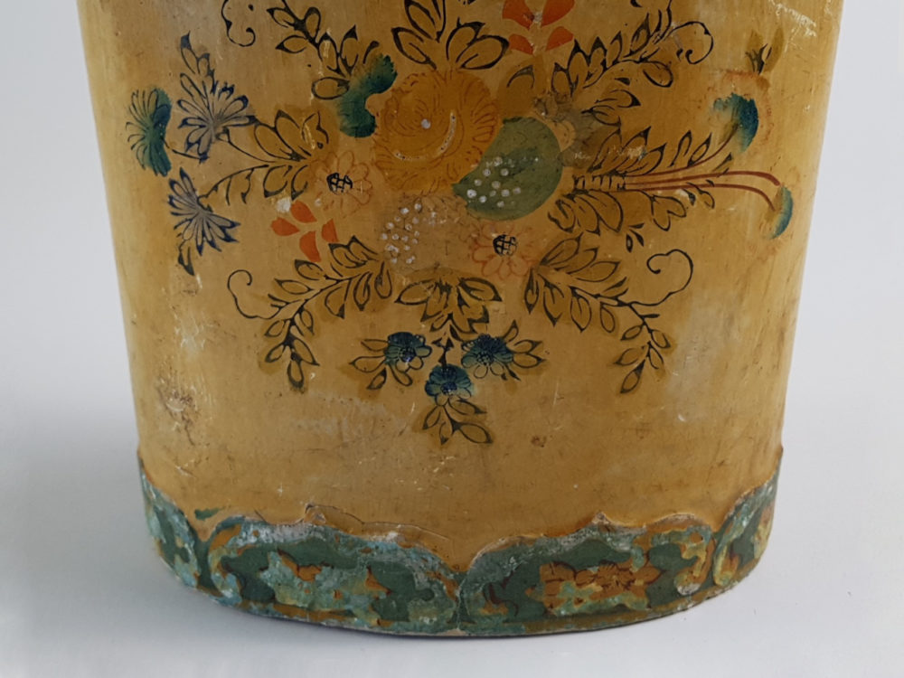 Decorative antique Italian papier-mâché Paper Bin