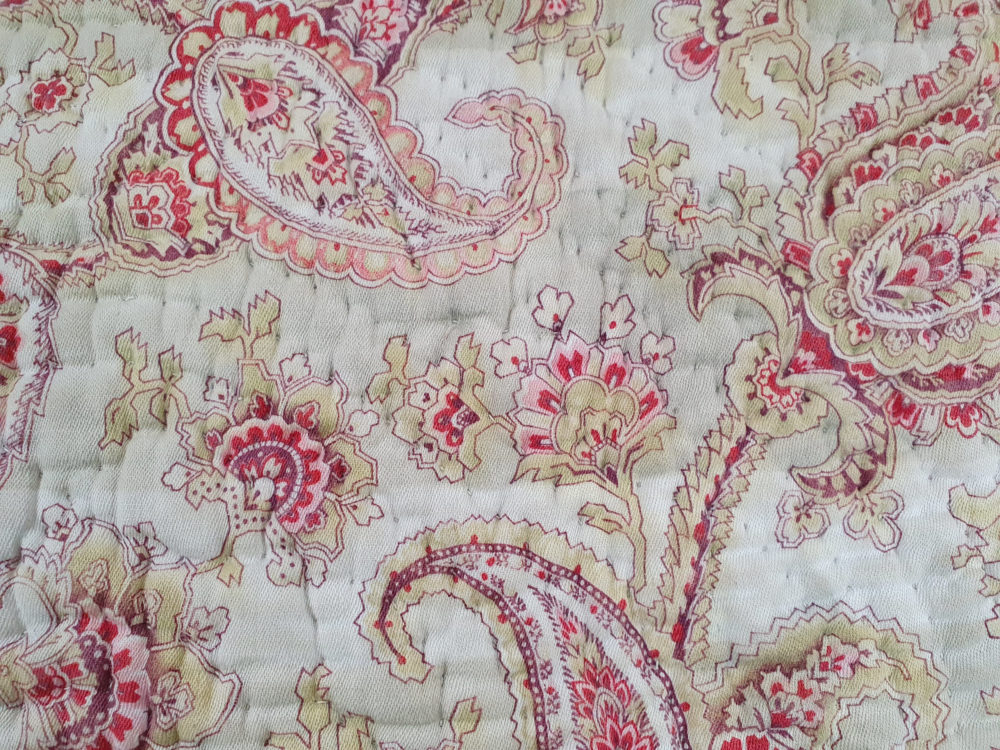 Early 1900s antique Quilt with a Paisley pattern