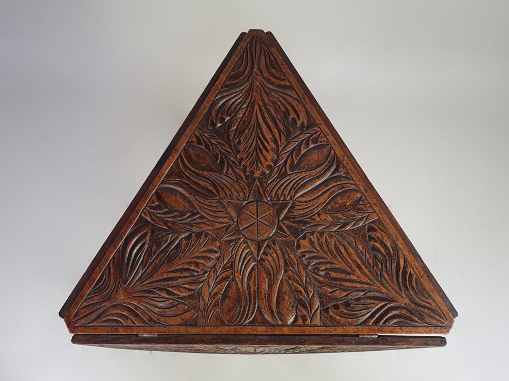 Early 1900s antique oak carved Cricket Table with drop leaf sides