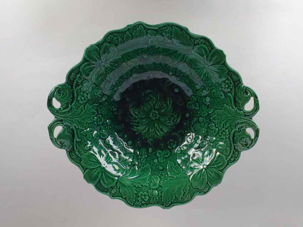 Green majolica 19th century antique ceramic Compote