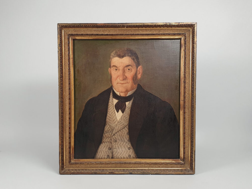 Large 19th century antique oil painting - portrait of a characterful Gentleman