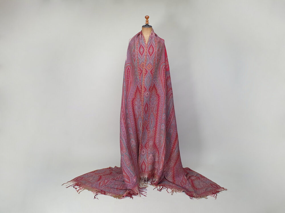 Large antique Victorian Paisley woollen piano Shawl