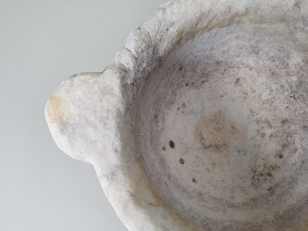 Large decorative antique 19th century marble Mortar with wonderful patina