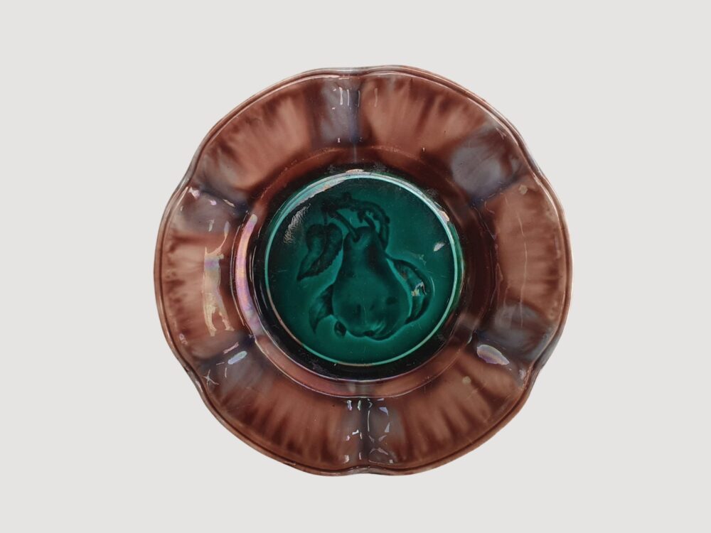 Matching set of 8 antique ceramic Rubelles faience 'emaux ombrants' or 'fabrique d'emaux majolica pottery earthenware Plates