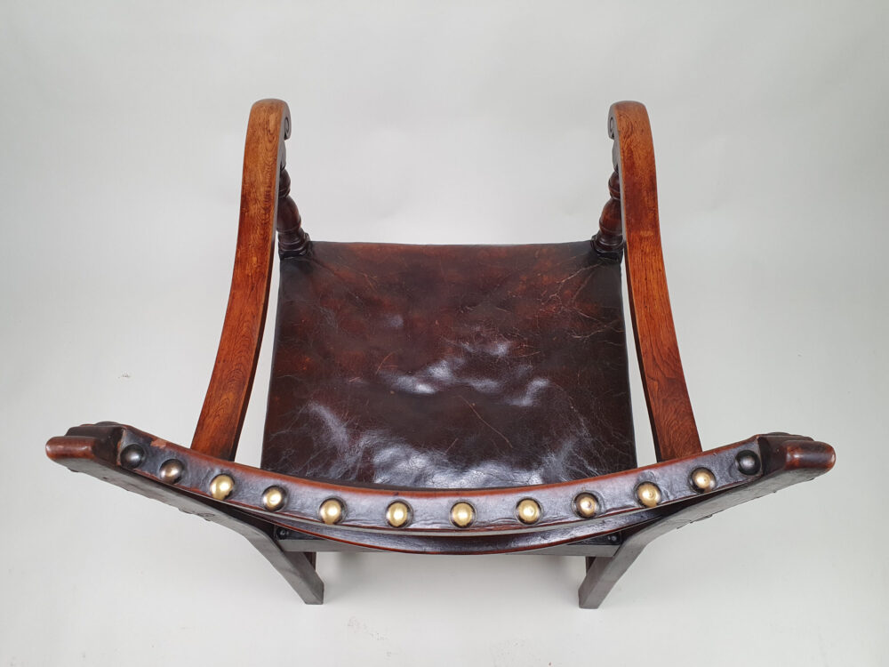 Oak and leather open arm early 1900s antique Chair