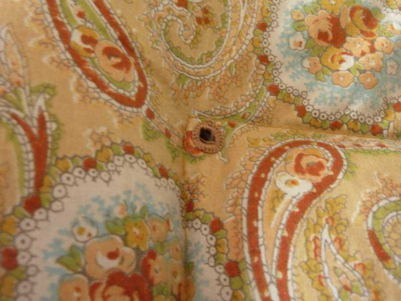 Eiderdown ~ Cotton, Paisley