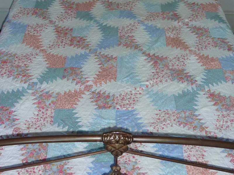 Quilt ~ Patchwork Floral