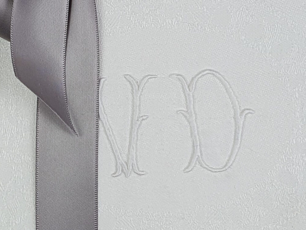 Set of 12 white French Napkins or Serviettes with antique embroidery monogrammed V D