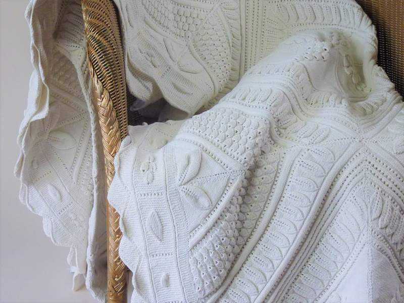 Bed Cover ~ Cotton, Crochet