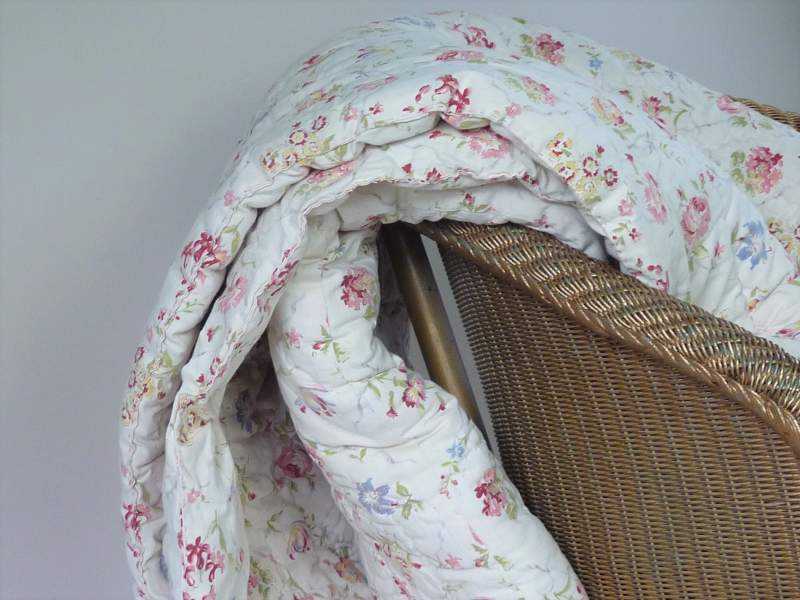 Quilt ~ French Boutis Floral