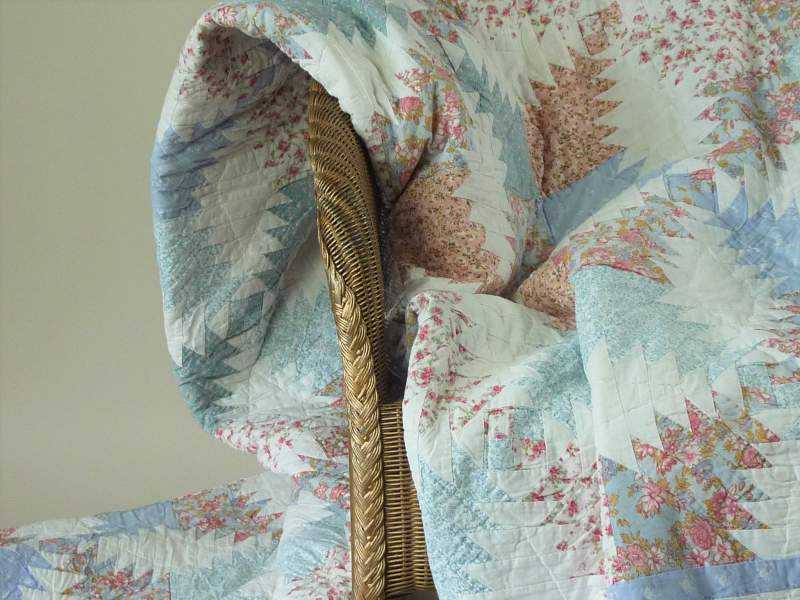 Quilt ~ Patchwork Floral
