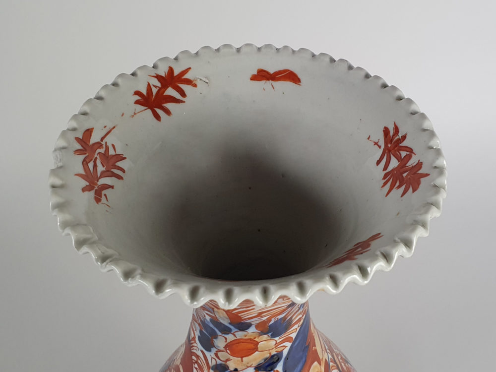 Tall antique 1940s antique Imari Vase with a scalloped rim